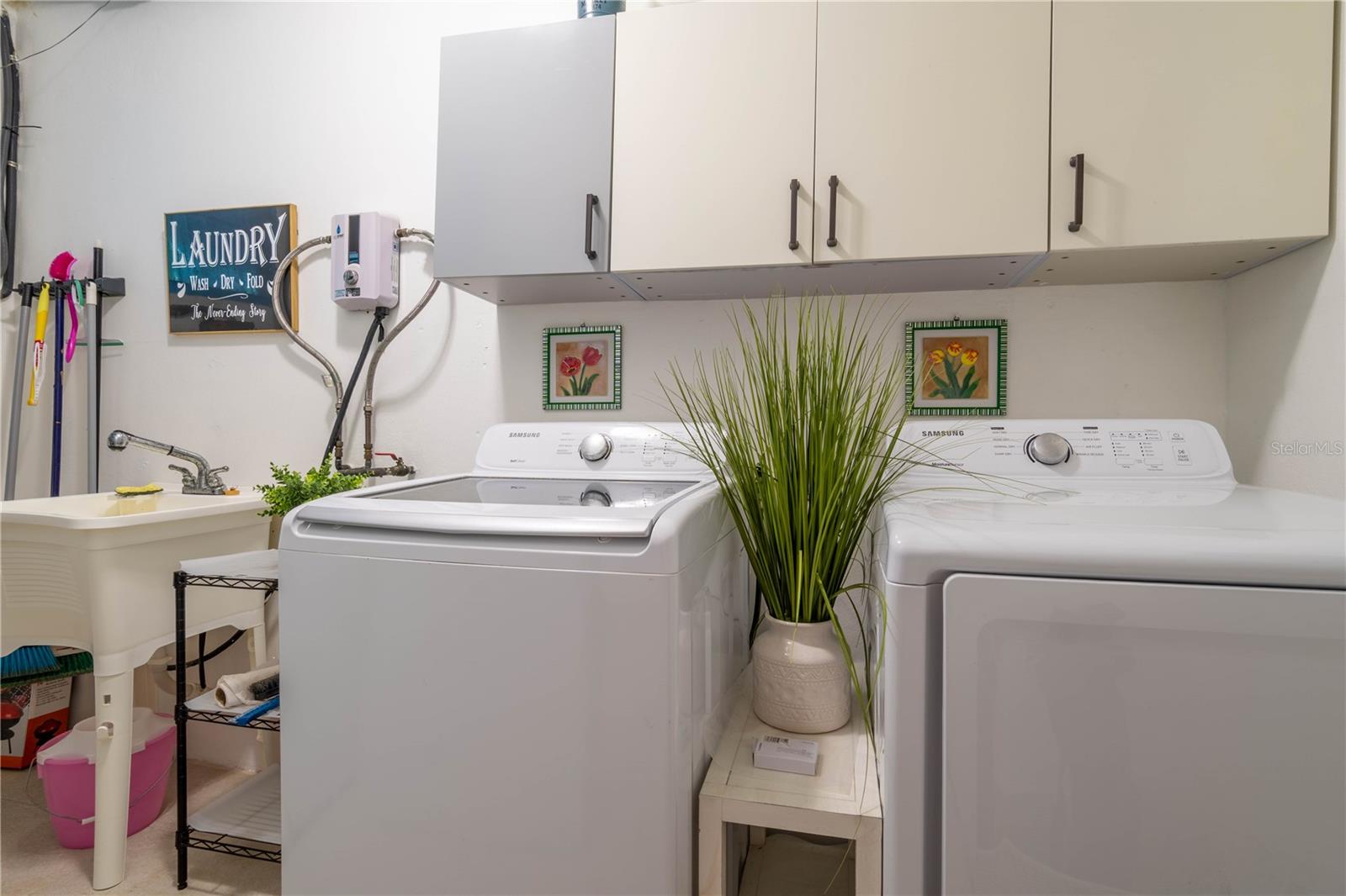 HARBOURSIDE - Residential