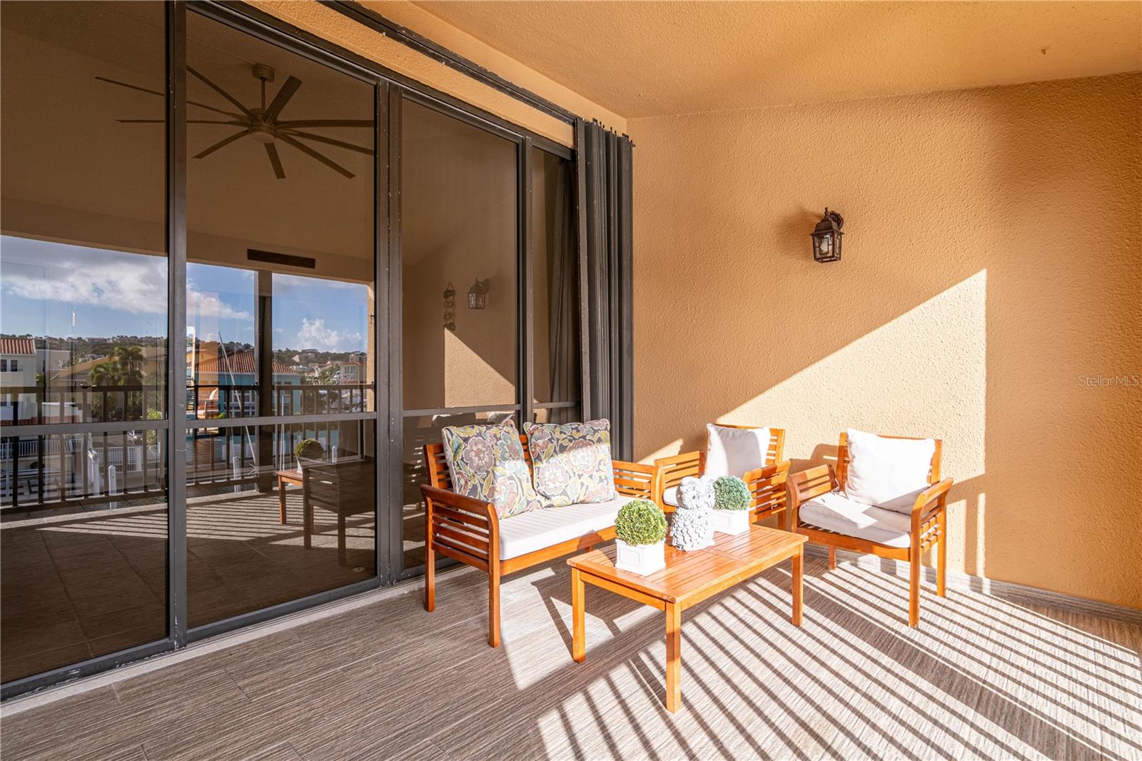 HARBOURSIDE - Residential