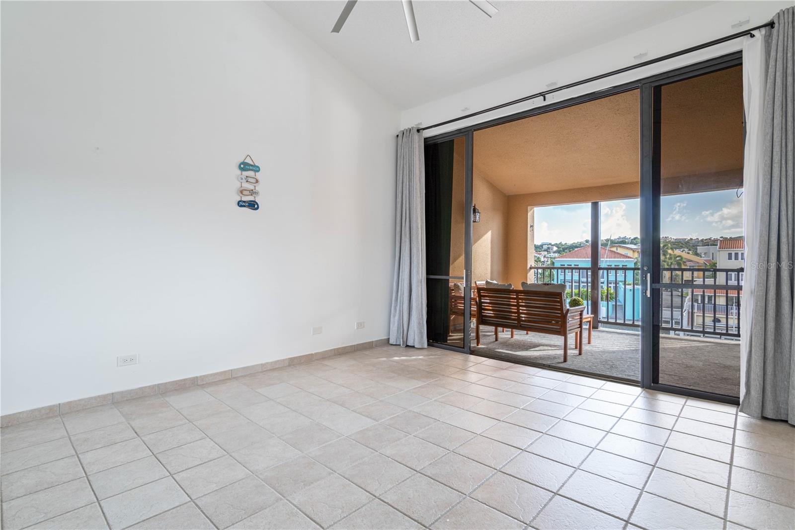 HARBOURSIDE - Residential