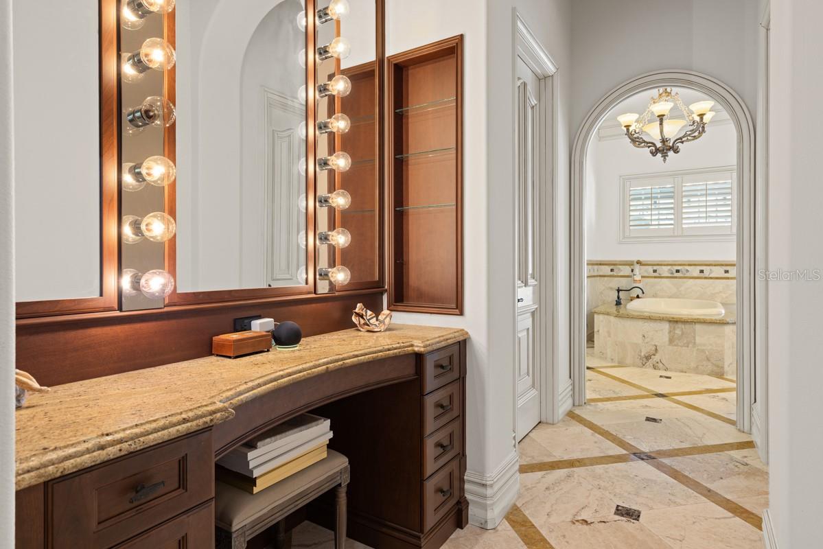 ISLEWORTH - Residential