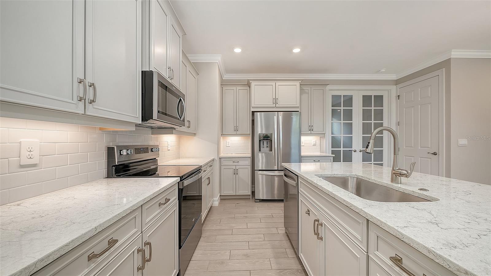 TOSCANA ISLES PH 6 UN 2 - Residential