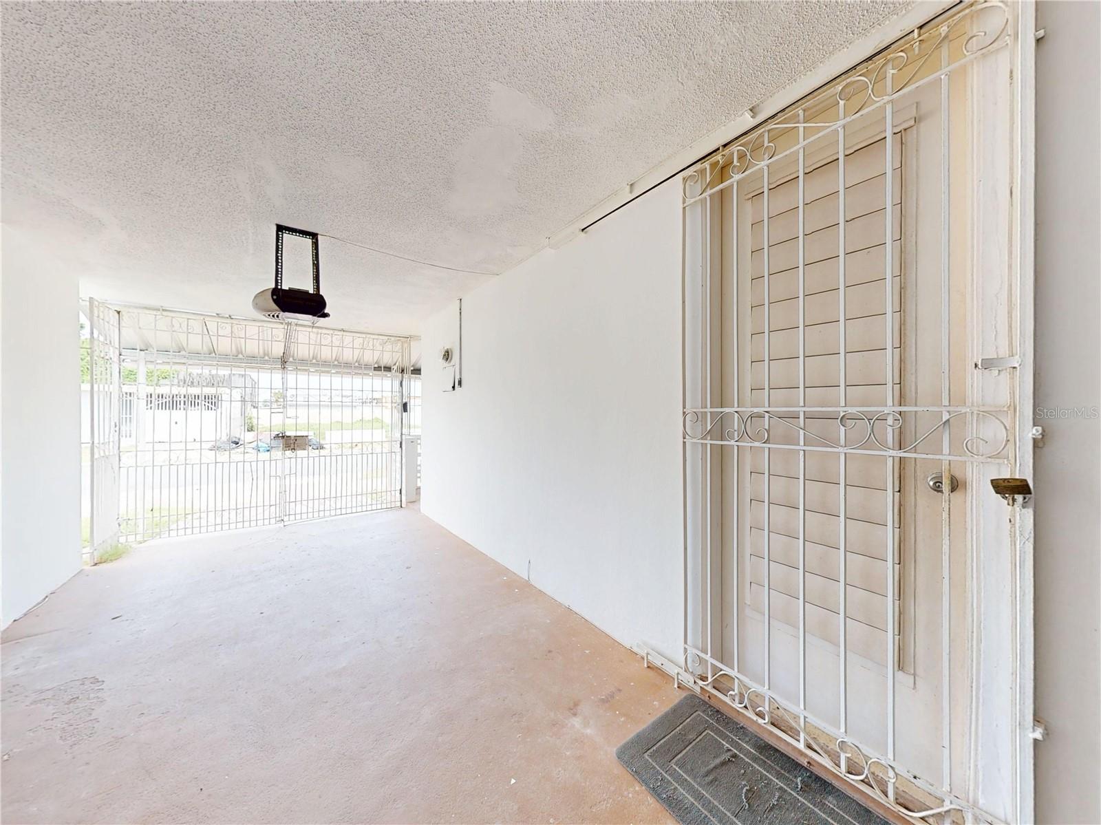 URB VILLA CAROLINA - Residential