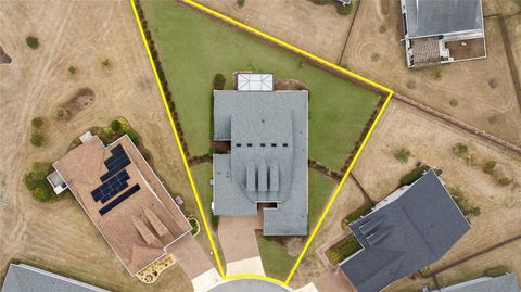 Tiny photo for 4221 NW 57th Avenue, Ocala, FL 34482 (MLS # V4947544)