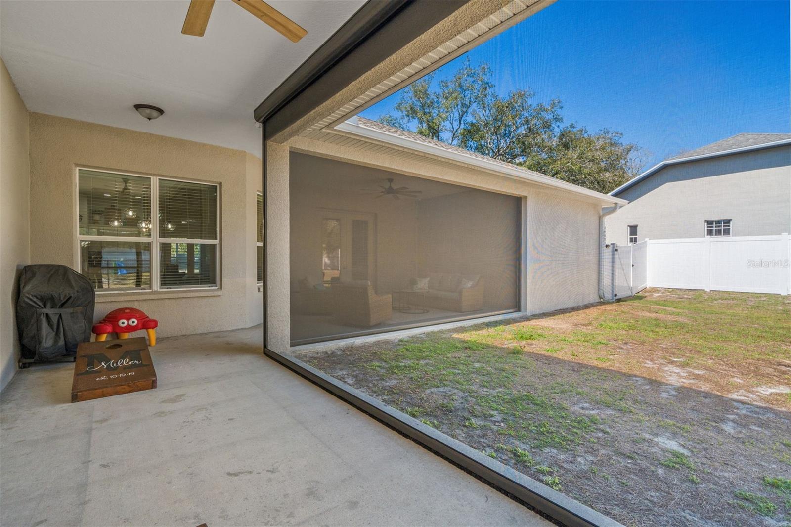 ROYAL HIGHLANDS - Residential