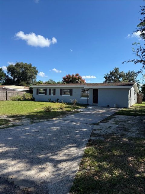 Photo of 2921 Bon Air Drive, Orlando, FL 32818 (MLS # O6307049)