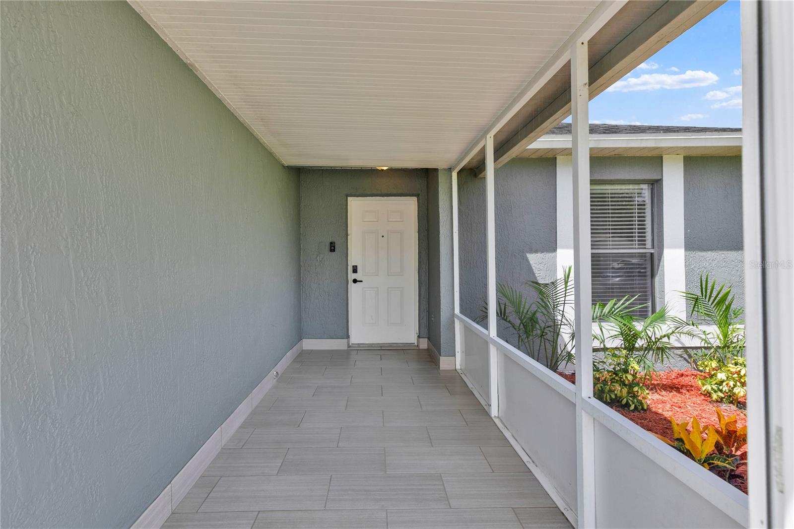 845 VALNERA COURT
