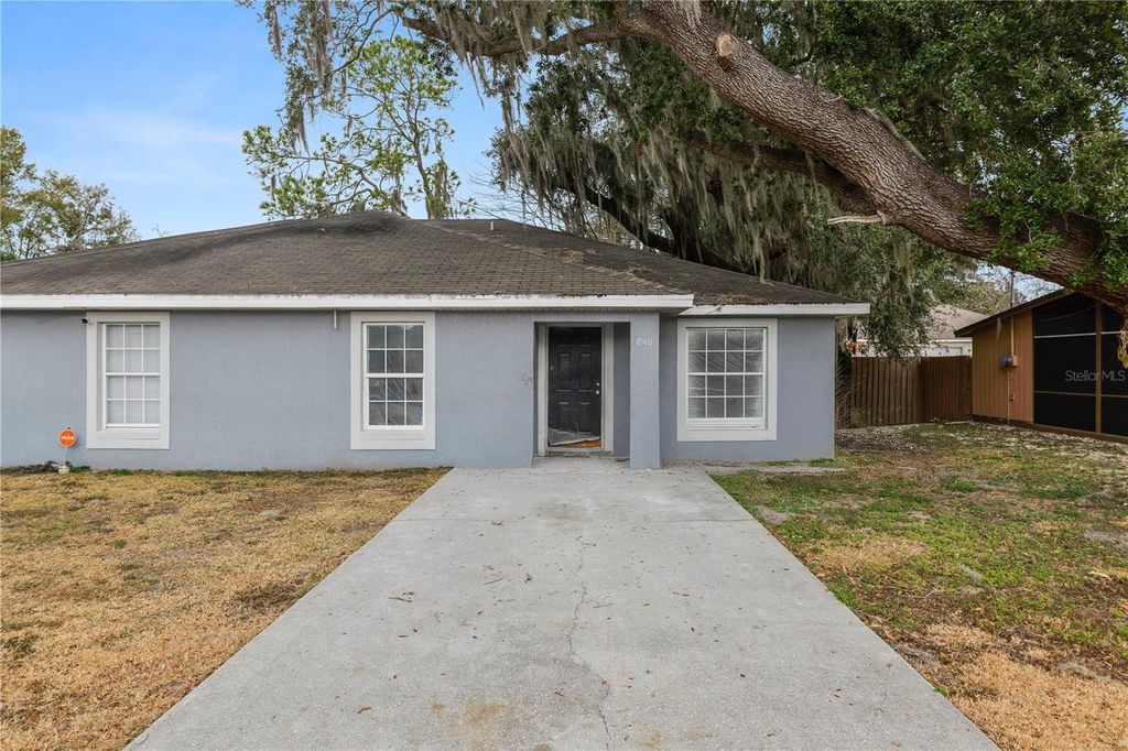 Photo of 1040 Austin Street, Bartow, FL 33830 (MLS # L4959484)