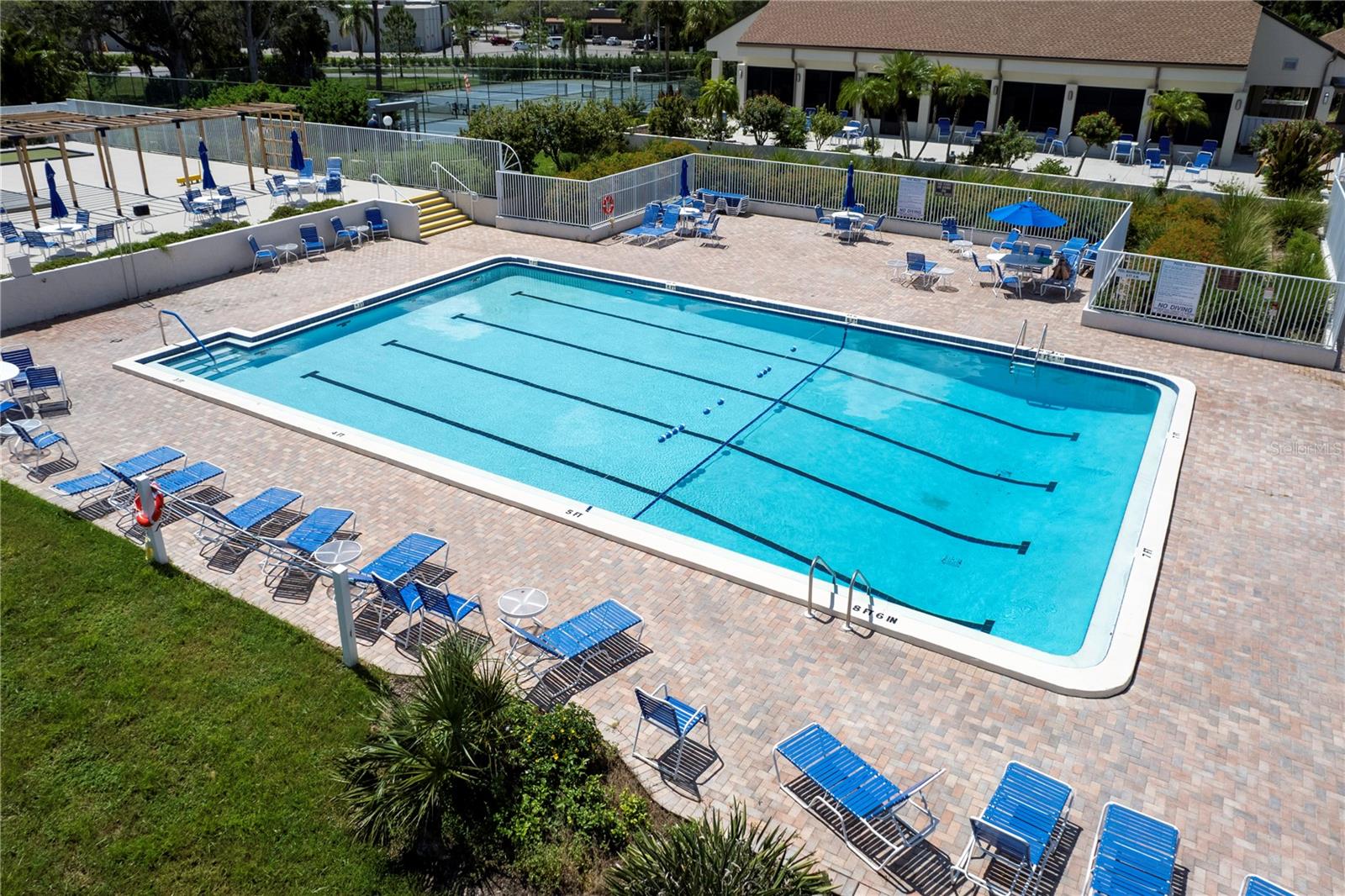 CARDINAL CONDO APTS - Residential Lease