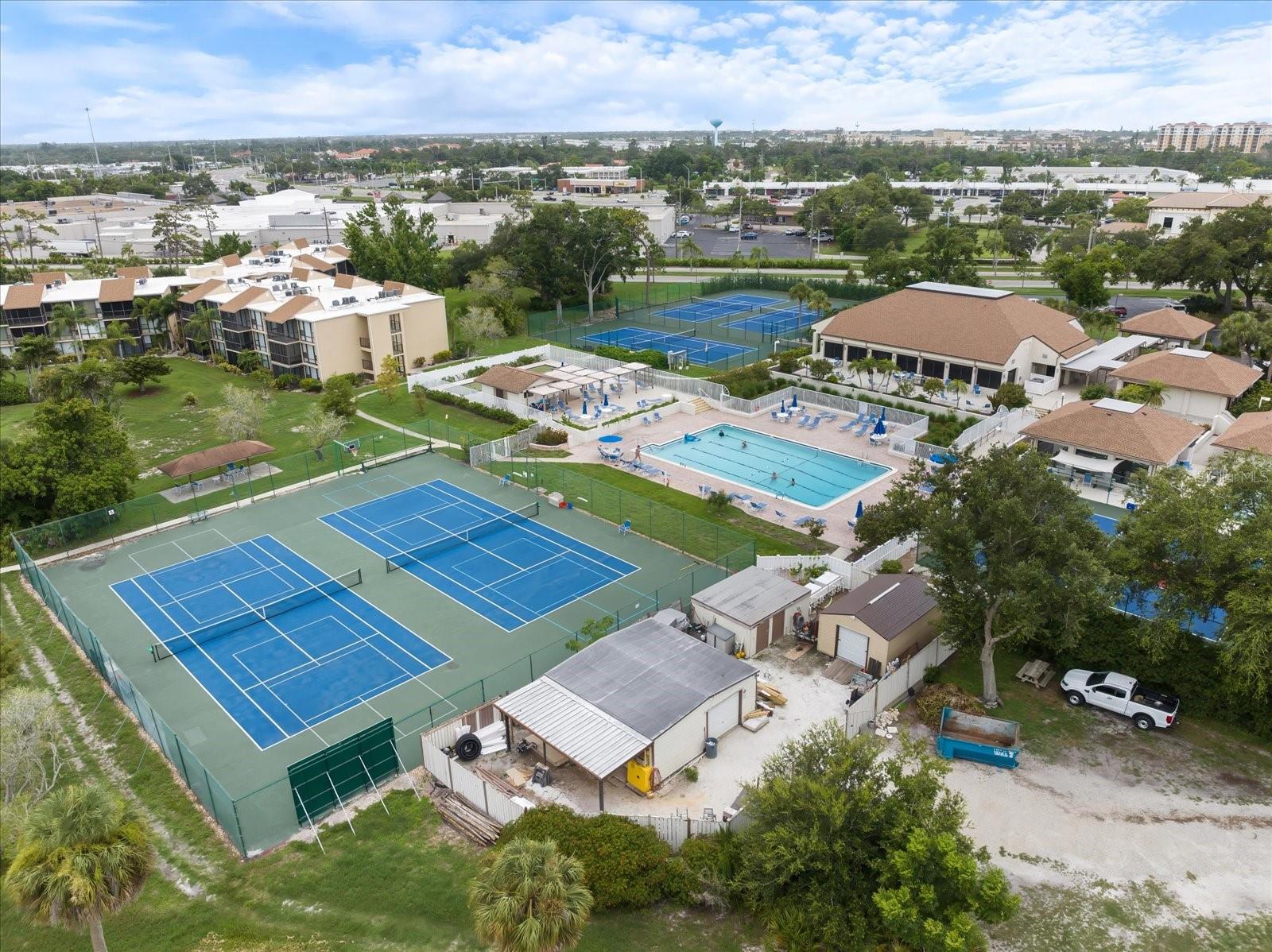 CARDINAL CONDO APTS - Residential Lease