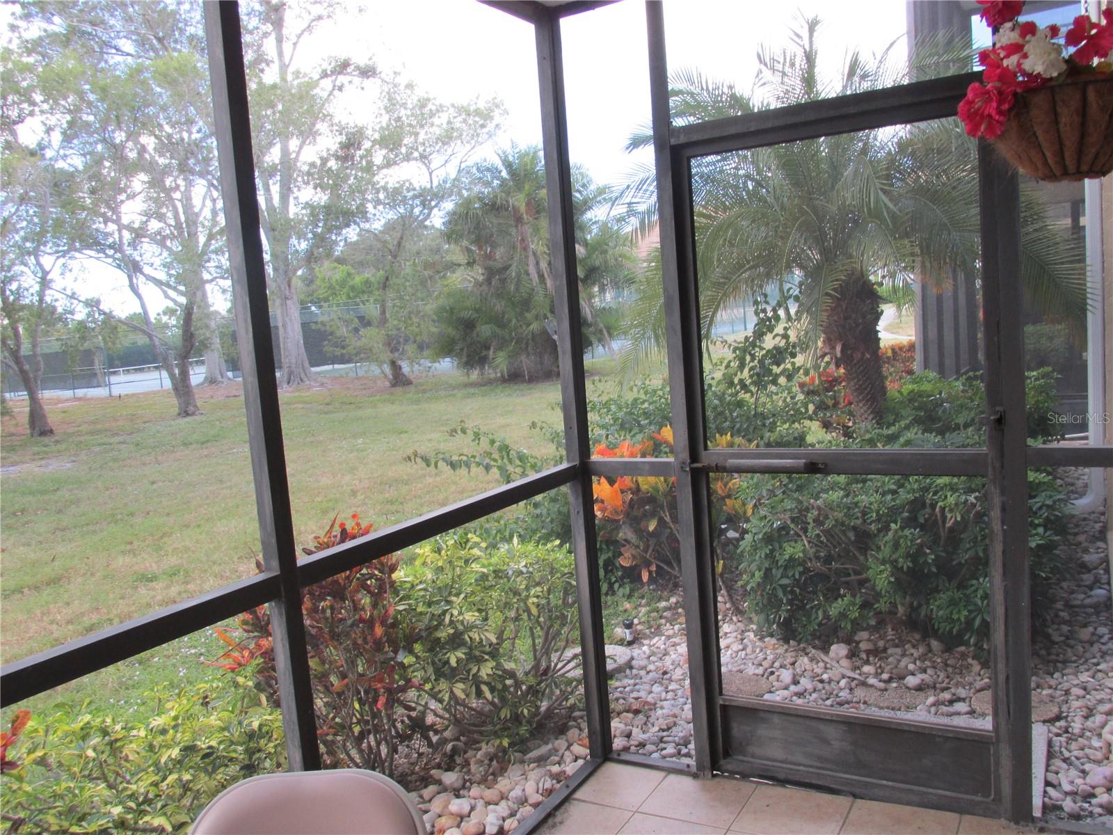 CARDINAL CONDO APTS - Residential Lease