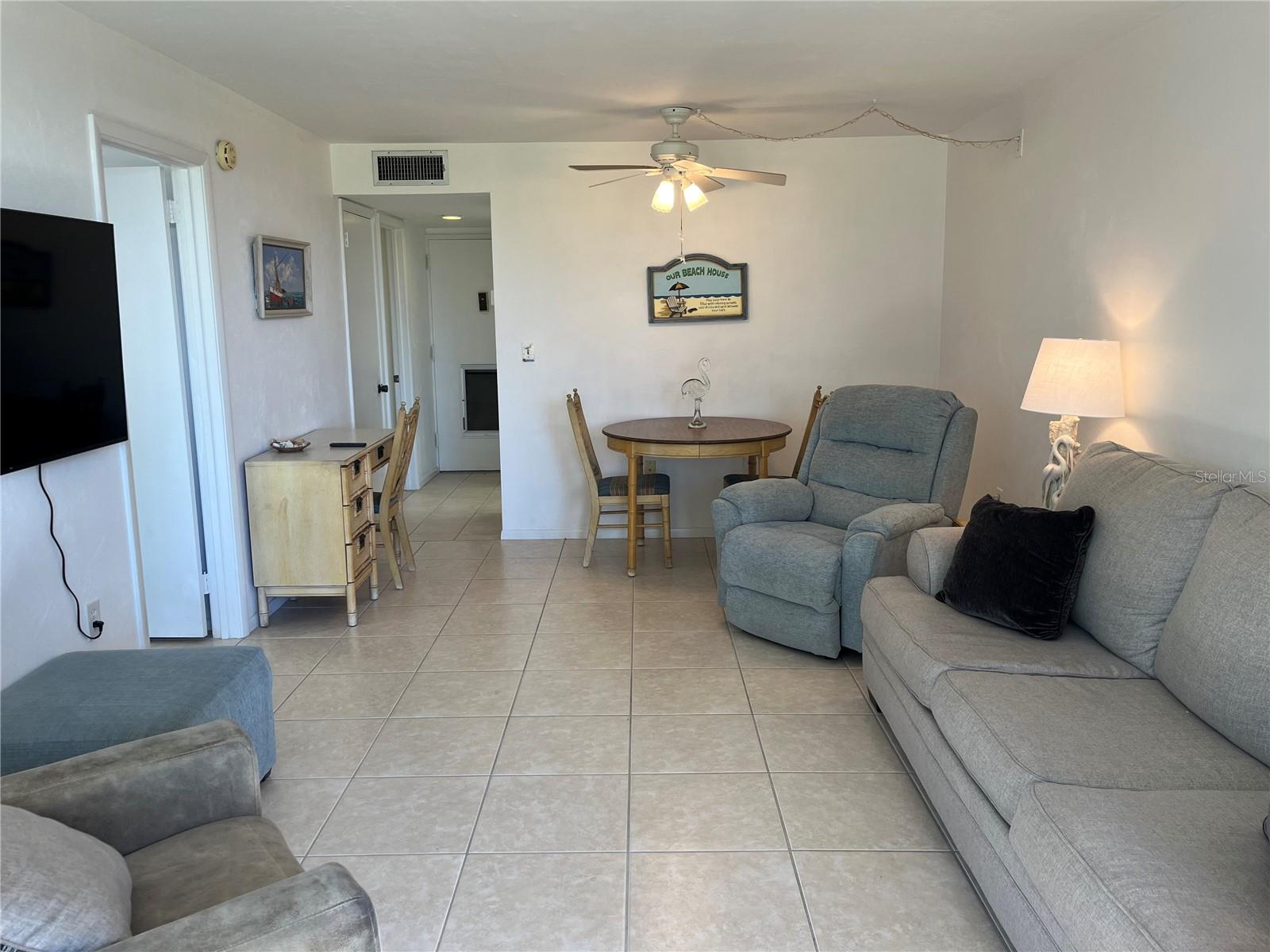 CARDINAL CONDO APTS - Residential Lease