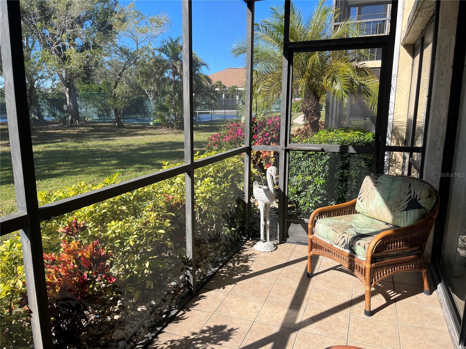 CARDINAL CONDO APTS - Residential Lease