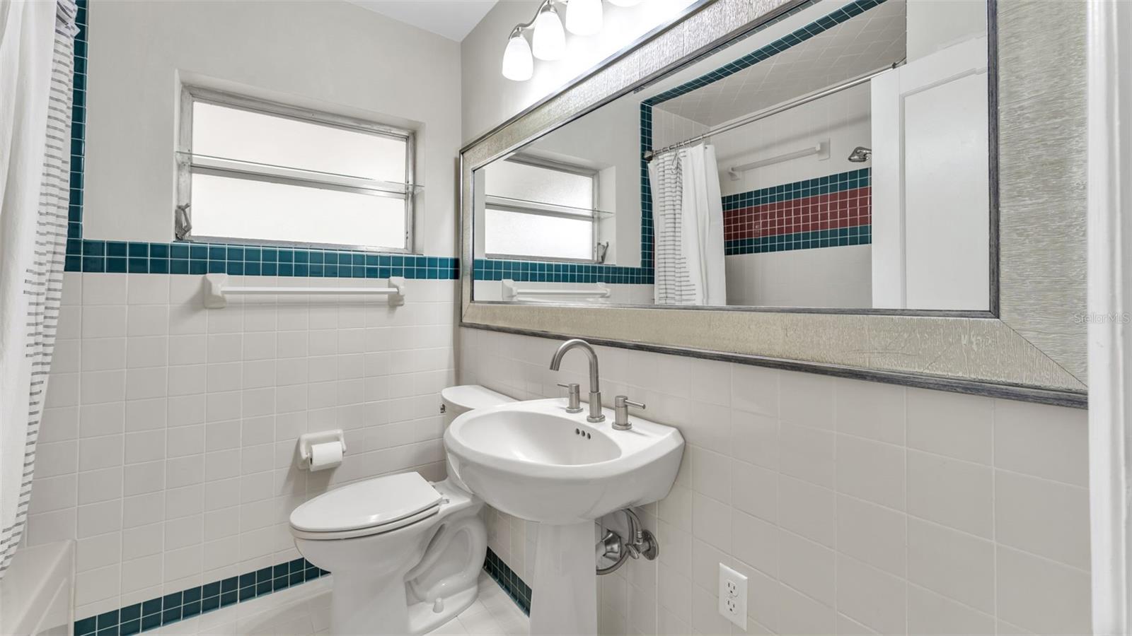 PALMOREY SUB - Residential