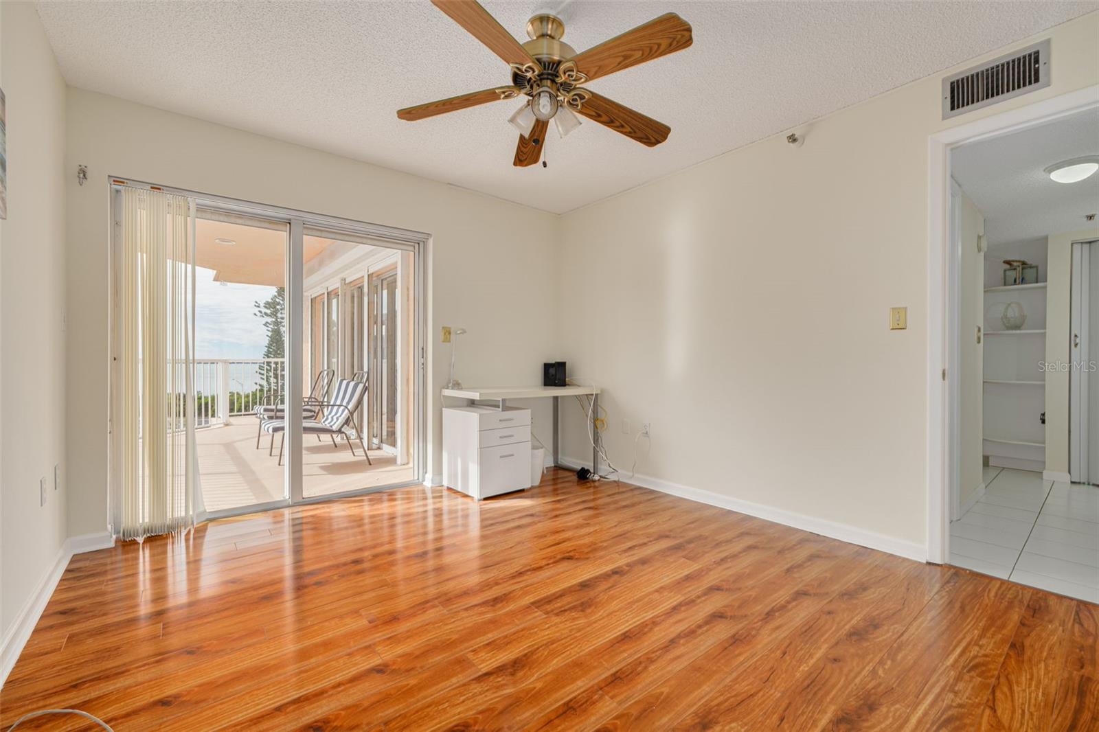 SOUTH BAY CONDO - Residential Lease