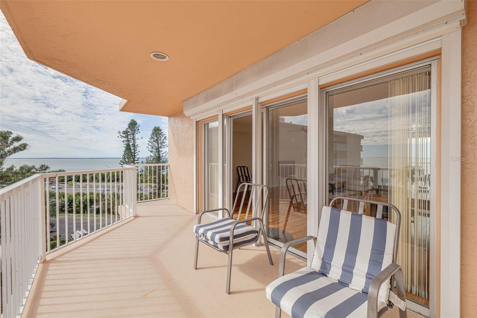 SOUTH BAY CONDO - Residential Lease