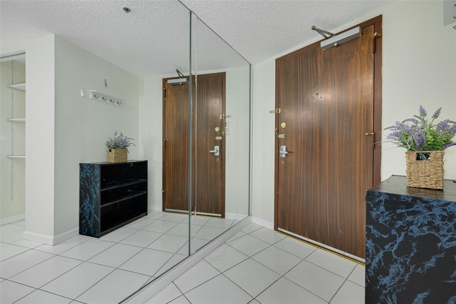 SOUTH BAY CONDO - Residential Lease