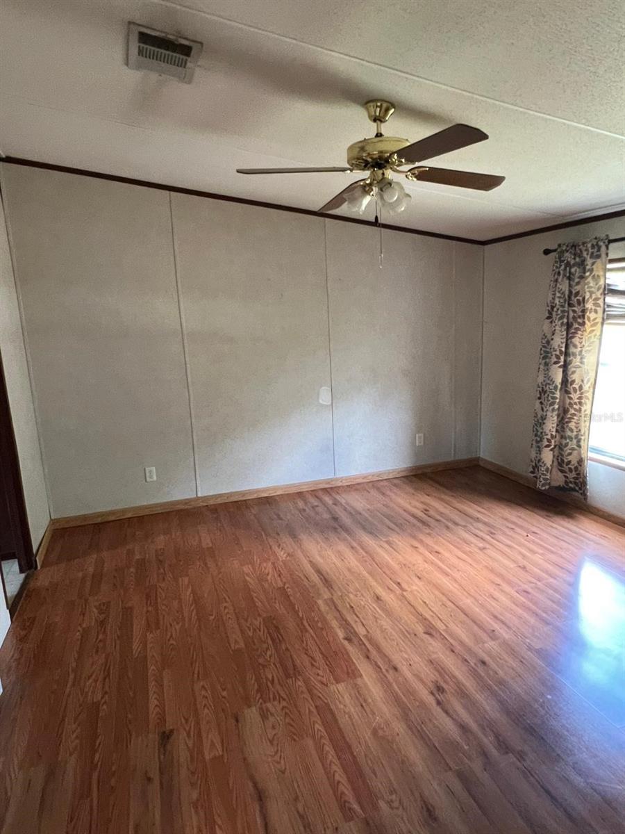 MOBILE HOME MDWS - Residential