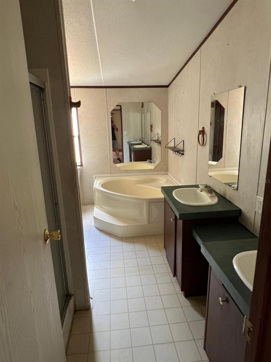 MOBILE HOME MDWS - Residential