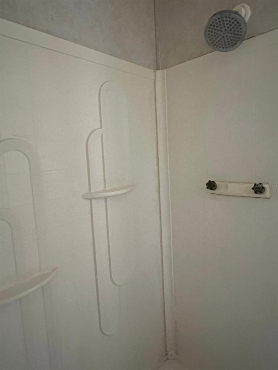 MOBILE HOME MDWS - Residential