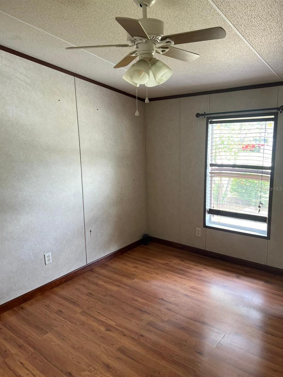MOBILE HOME MDWS - Residential