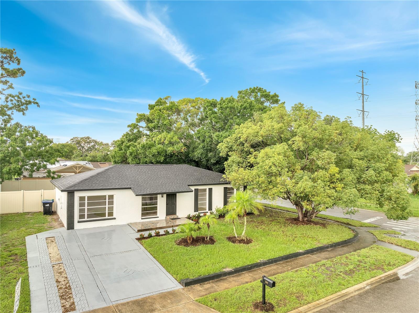 3804 ANTHONY LANE
