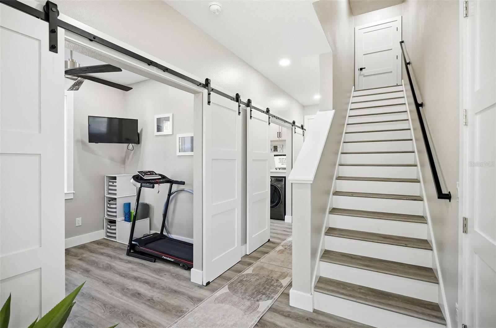 4289 OLD KINGS ROAD N