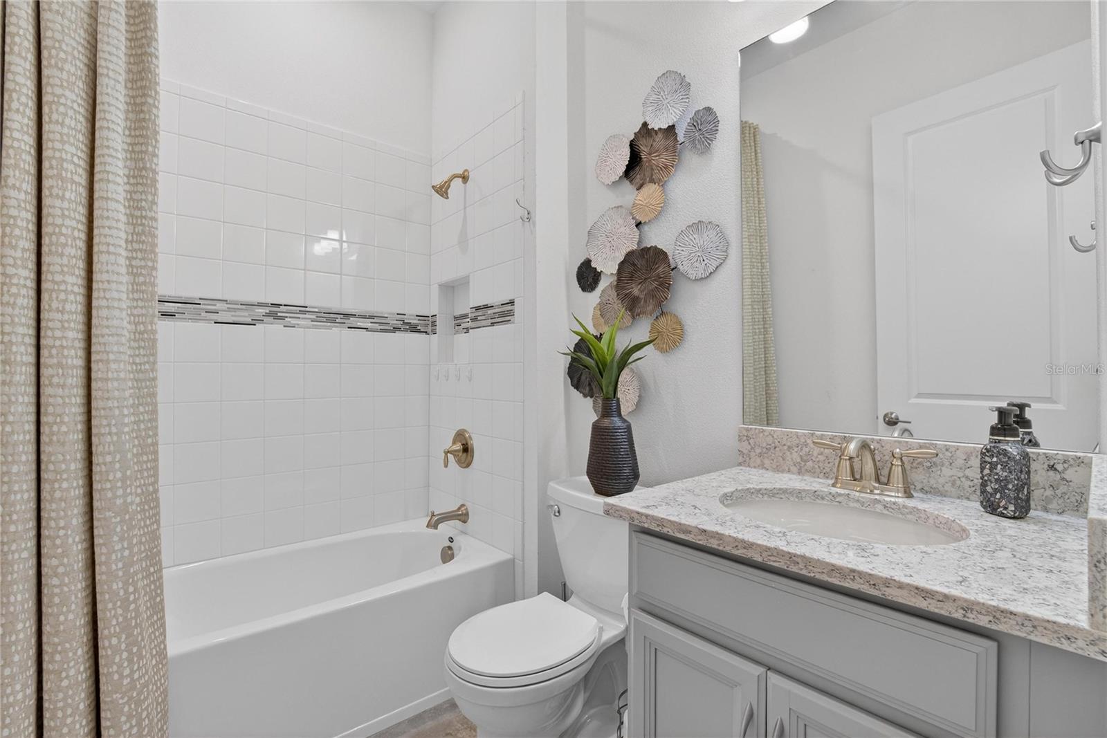 ARTISAN LAKES ESPLANADE PH V SUBPH A1 A2 - Residential