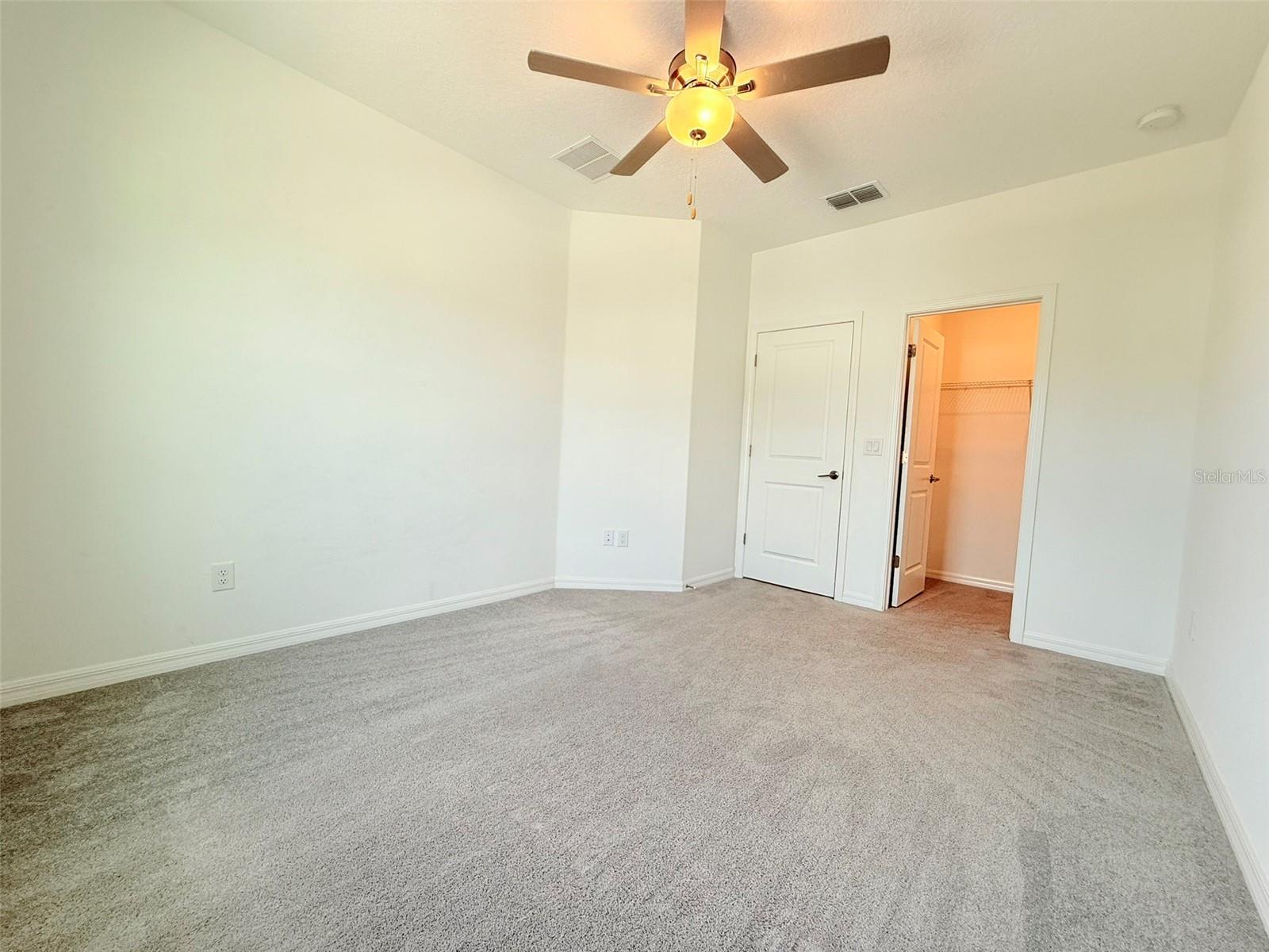 EPPERSON NORTH TWNHMS PH 4 - Residential Lease