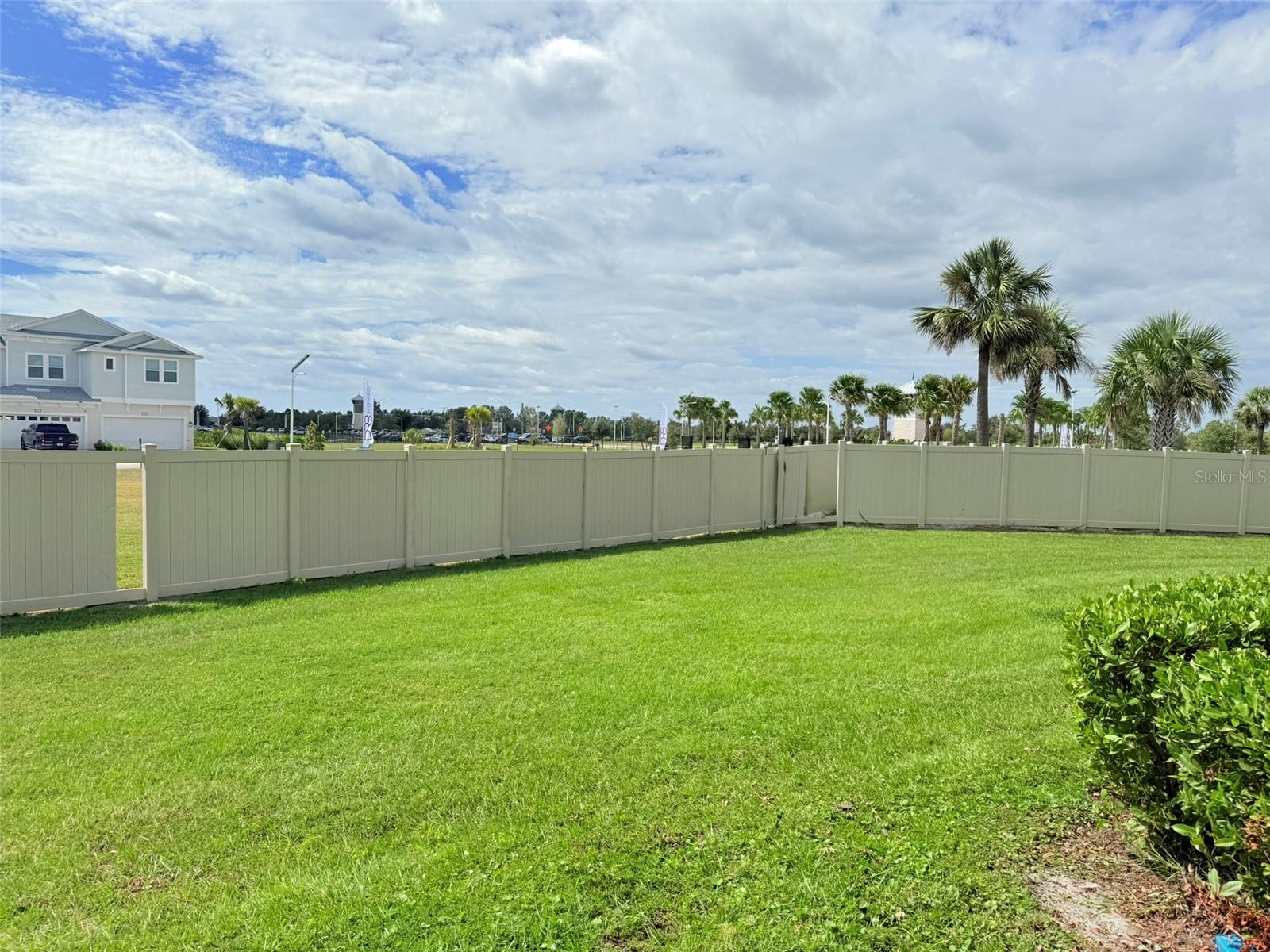 EPPERSON NORTH TWNHMS PH 4 - Residential Lease