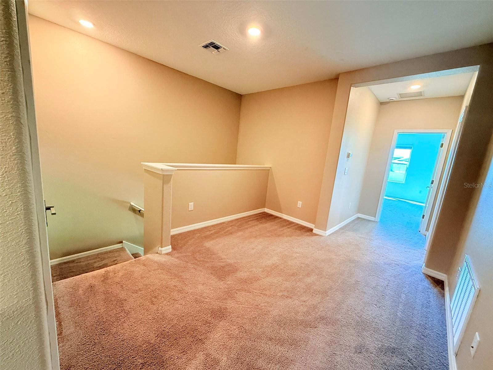 EPPERSON NORTH TWNHMS PH 4 - Residential Lease