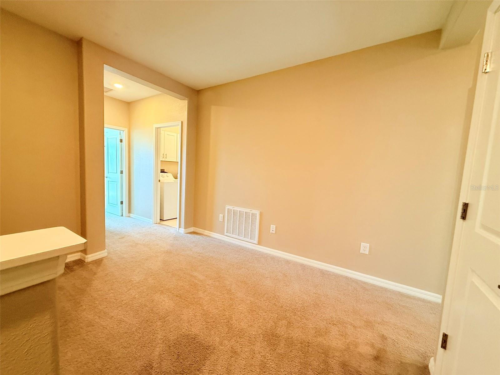 EPPERSON NORTH TWNHMS PH 4 - Residential Lease