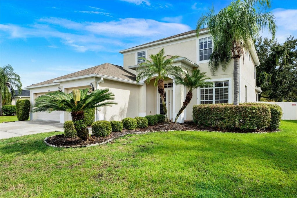 Photo of 2256 Pantucket Dr, Wesley Chapel, FL 33543 (MLS # TB8543098)