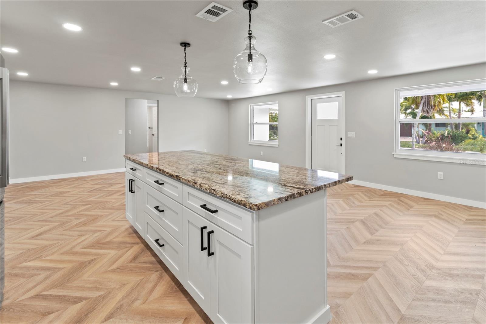 BAY PALMS ADD - Residential