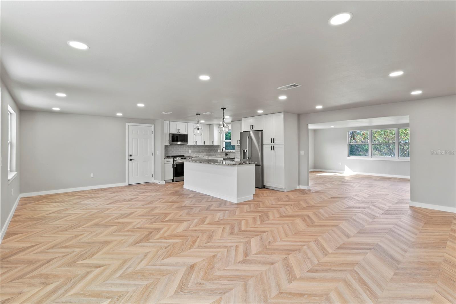 BAY PALMS ADD - Residential