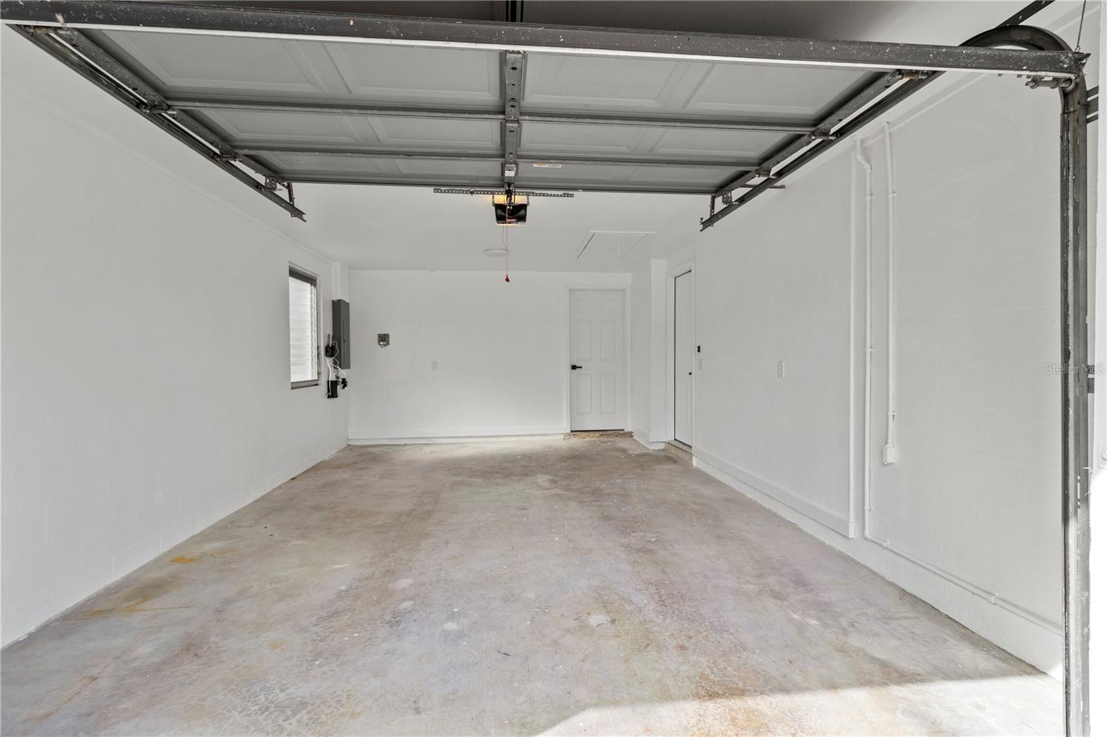 BAY PALMS ADD - Residential