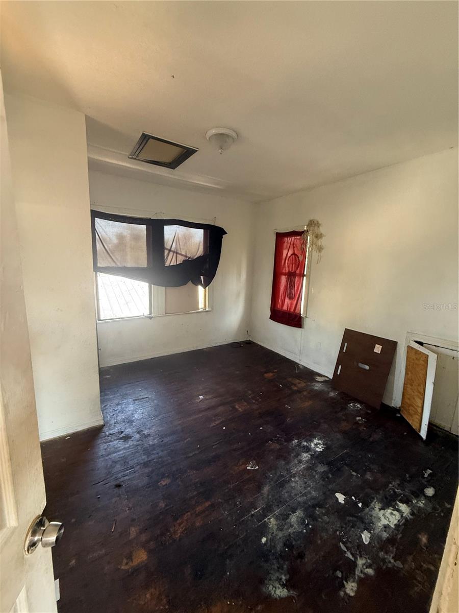 CUSHING - Residential Income