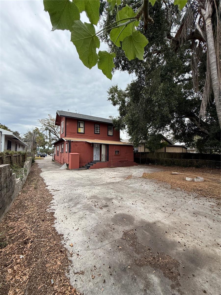 CUSHING - Residential Income