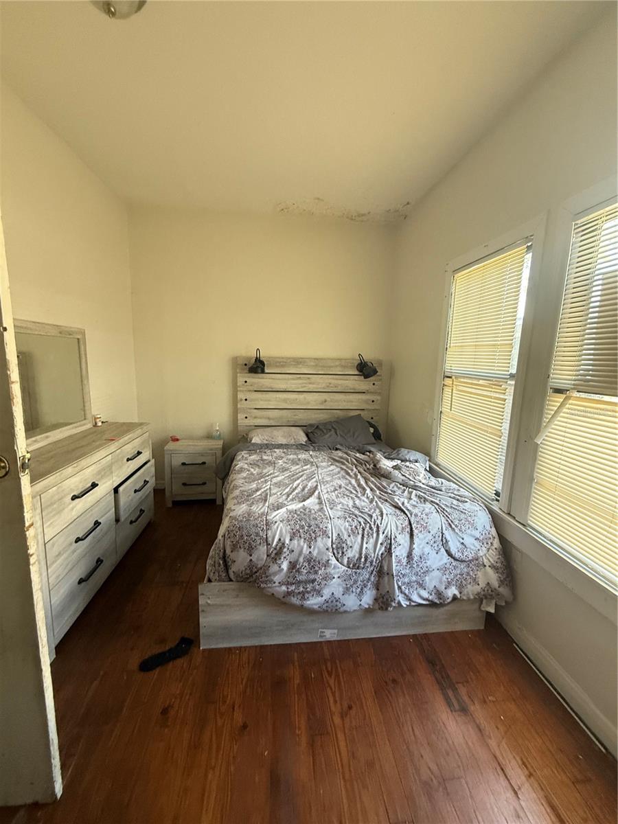 CUSHING - Residential Income