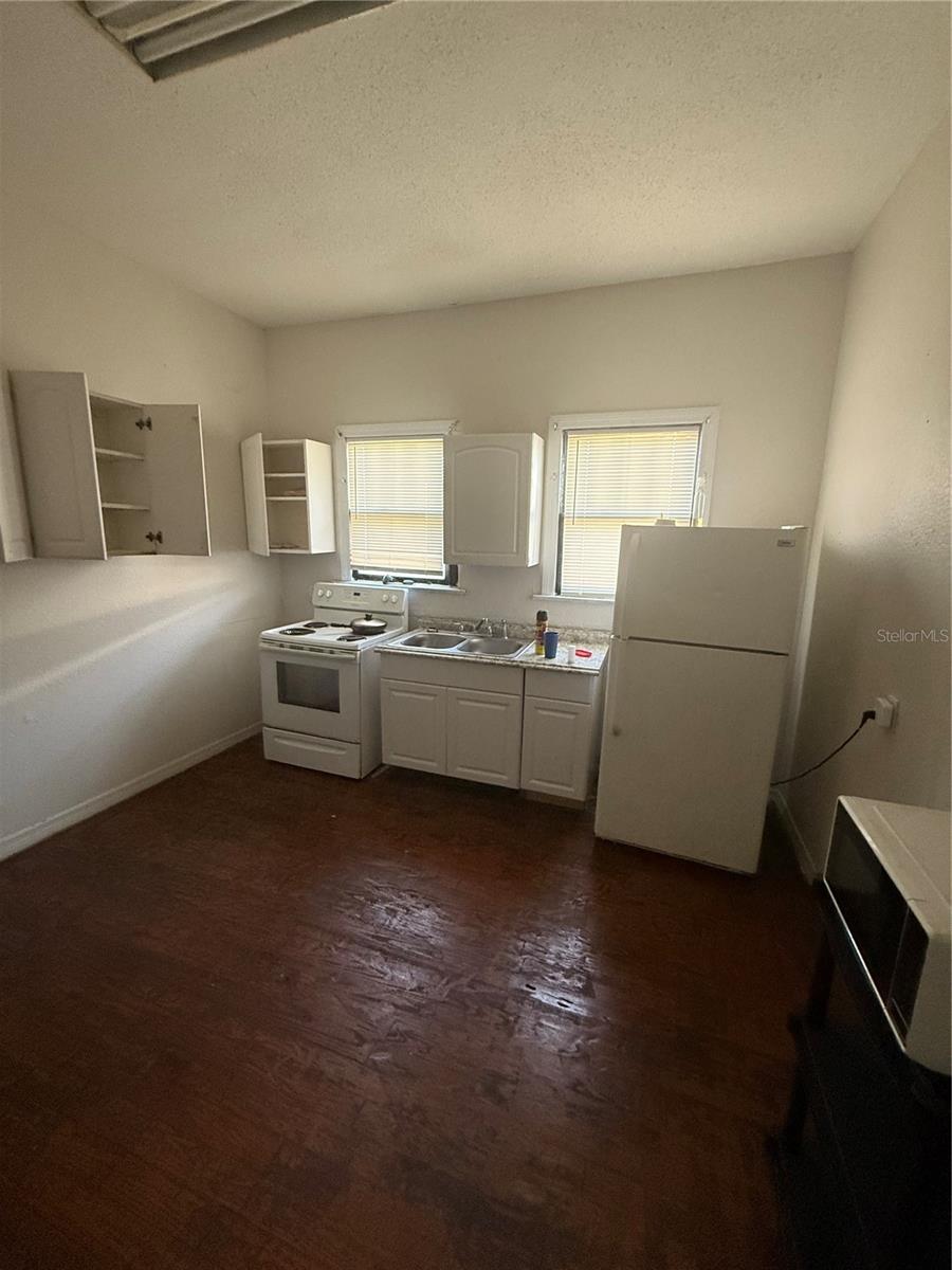 CUSHING - Residential Income