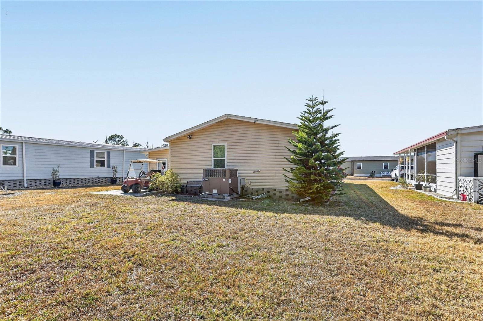 LA CASA MHP CO-OP - Residential