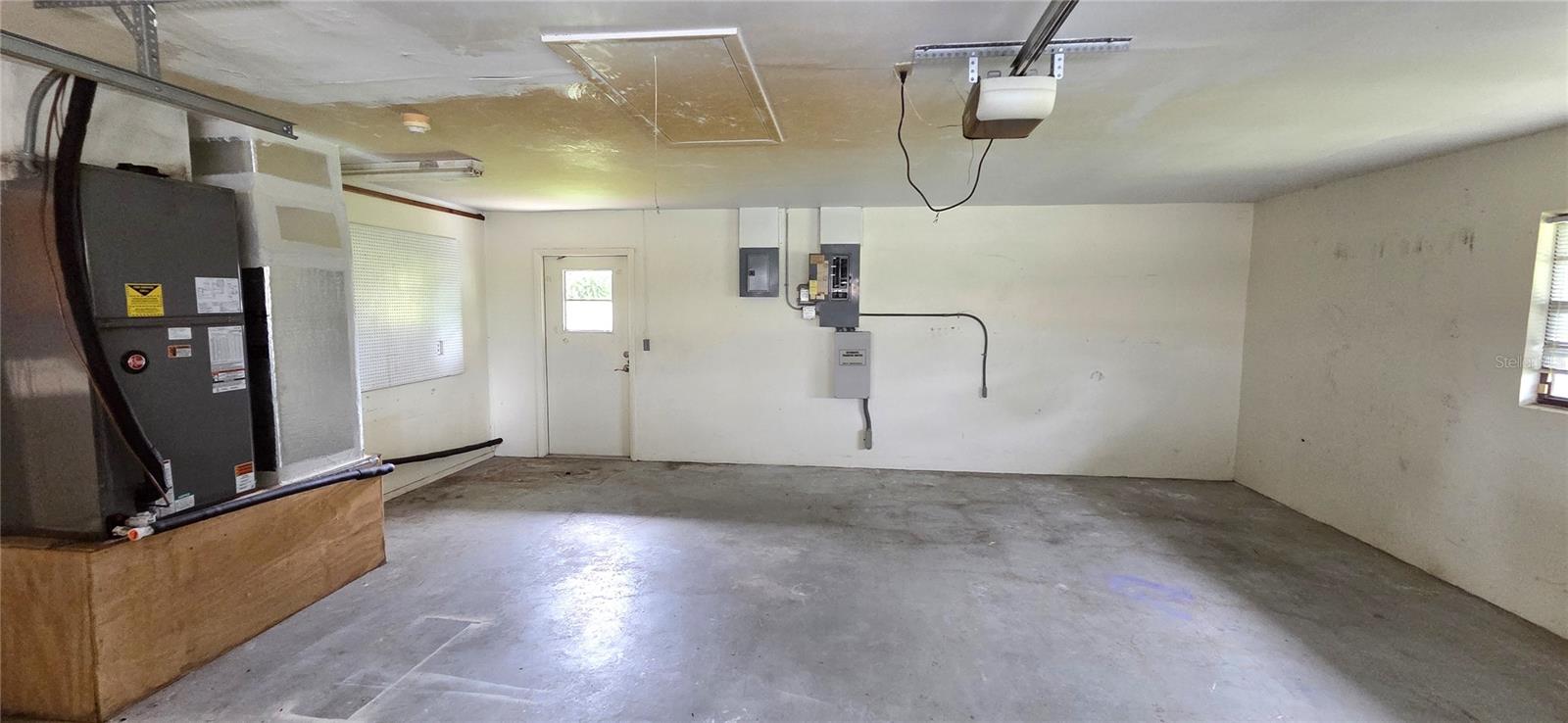 GOLF HAMMOCK - Residential