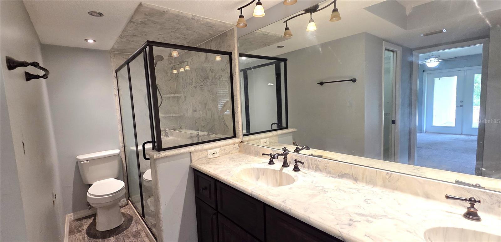 GOLF HAMMOCK - Residential