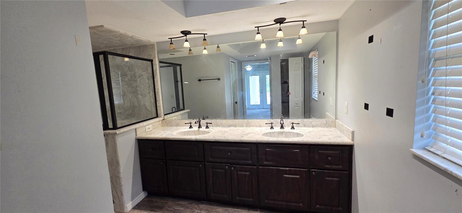 GOLF HAMMOCK - Residential