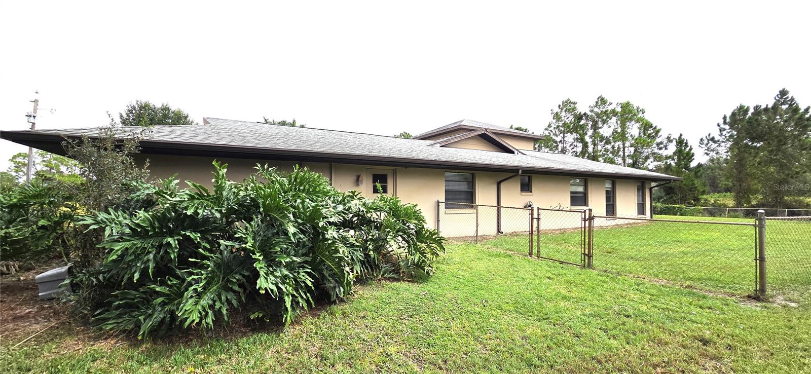 GOLF HAMMOCK - Residential