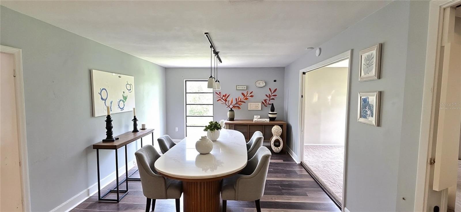 GOLF HAMMOCK - Residential