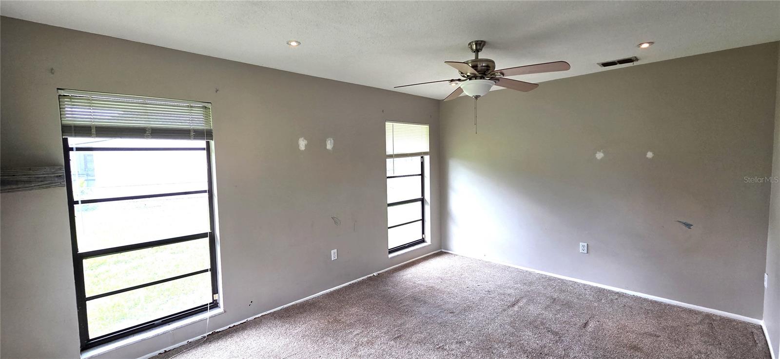 GOLF HAMMOCK - Residential