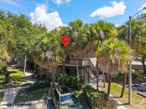 Photo of 6345 Newtown Circle #45B2, Tampa, FL 33615 (MLS # TB8515502)