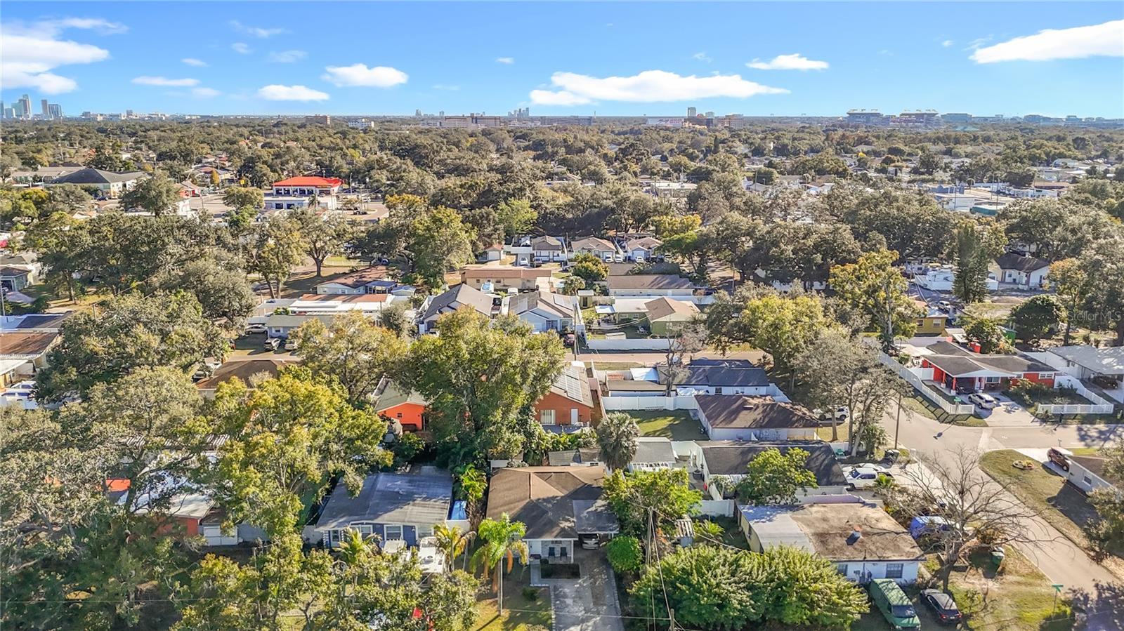 ROSEMONT VILLA - Residential