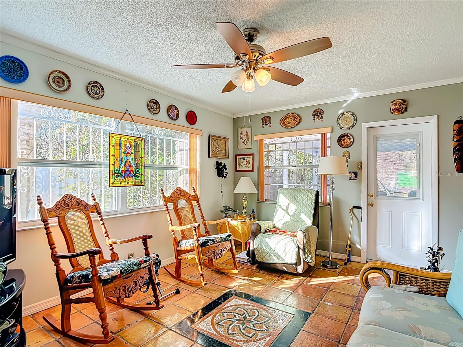 ROSEMONT VILLA - Residential