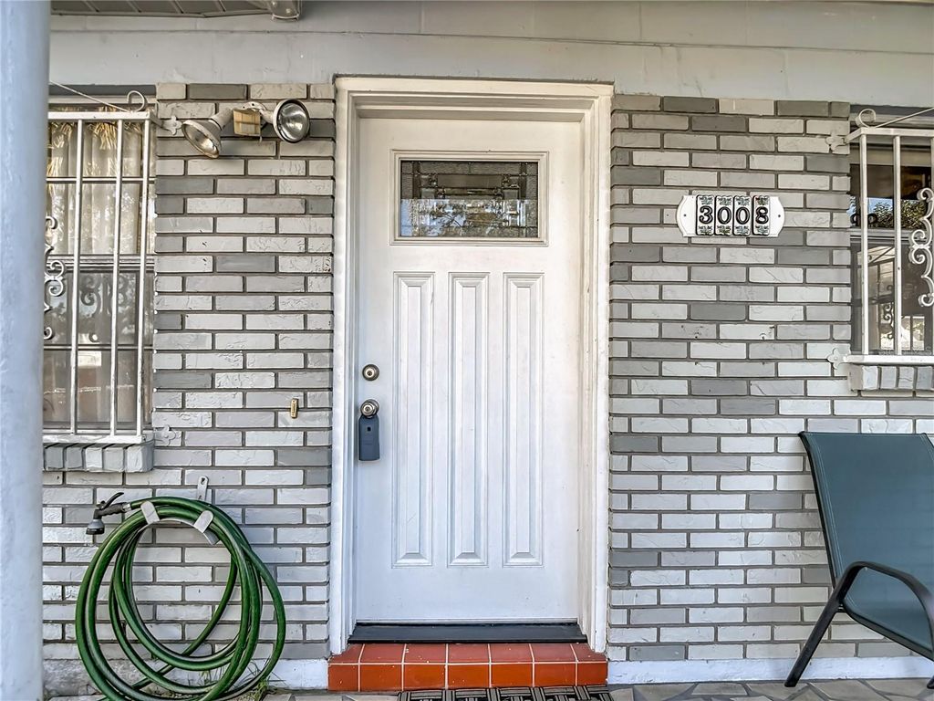 Photo of 3008 W Powhatan Avenue, Tampa, FL 33614 (MLS # TB8461459)